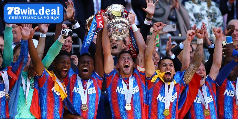 Crystal Palace Thi Đấu Thăng Hoa Nhờ “Lộc Tài Trợ” Từ NET88
